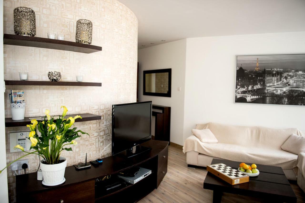 Sophia Court Apartment Larnaca Buitenkant foto